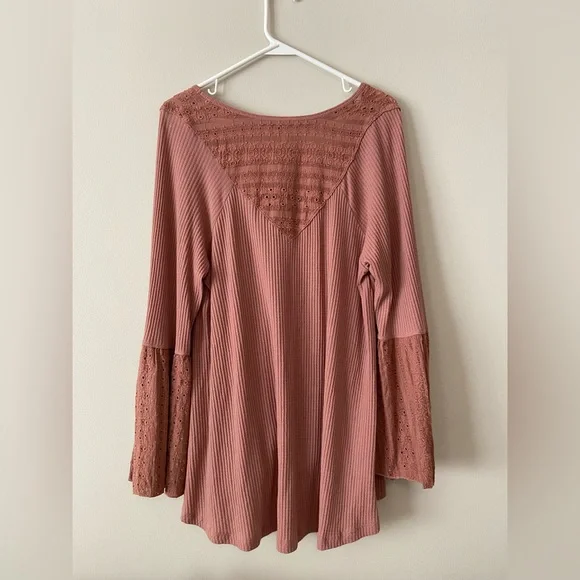 NWOT Free People Boho Top size Large - Picture 2 of 5